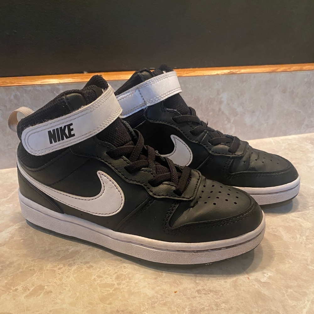 Nike Boys Court Borough High Top No Tie Sneakers 12C